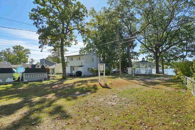 502 Wilbur Avenue, Brooklyn, MI 49230