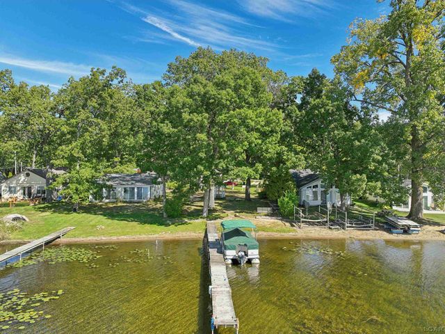 502 Wilbur Avenue, Brooklyn, MI 49230