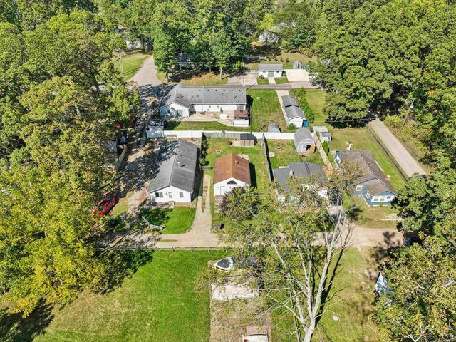 502 Wilbur Avenue, Brooklyn, MI 49230