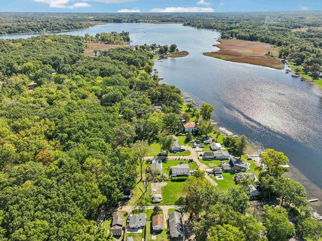 502 Wilbur Avenue, Brooklyn, MI 49230