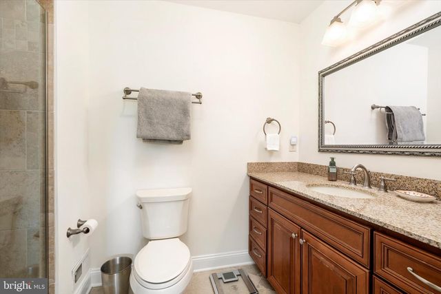 35 RICHARD CT, Princeton, NJ 08540