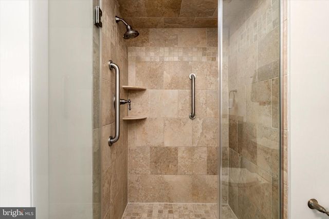 35 RICHARD CT, Princeton, NJ 08540