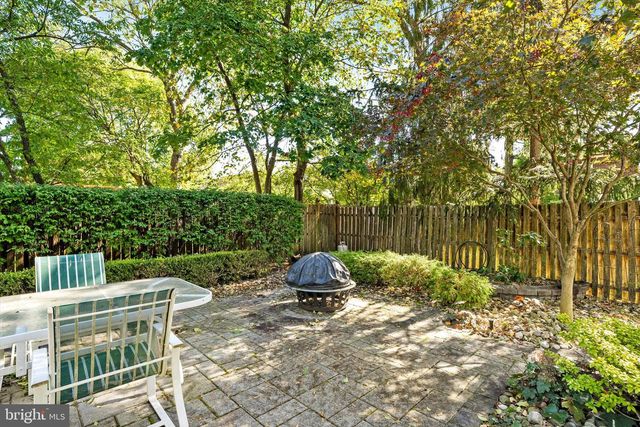 35 RICHARD CT, Princeton, NJ 08540