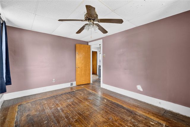 16 Community Springs Court, Rochester Twp, PA 15074