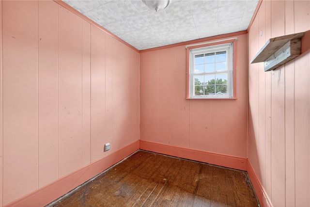 16 Community Springs Court, Rochester Twp, PA 15074