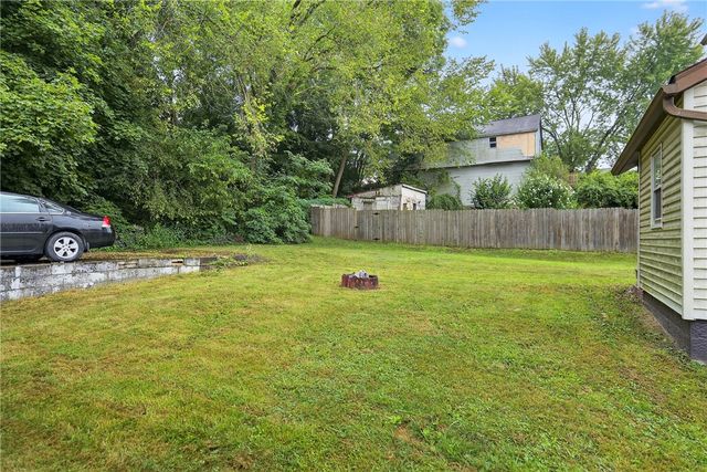 16 Community Springs Court, Rochester Twp, PA 15074