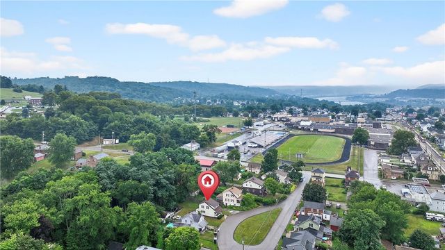 16 Community Springs Court, Rochester Twp, PA 15074