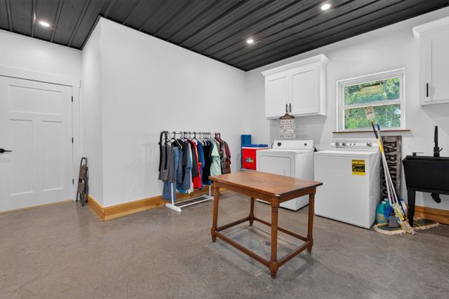 89 Beans Creek Vw, Belvidere, TN 37306