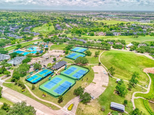 3111 Secret Forest Lane, Missouri City, TX 77459