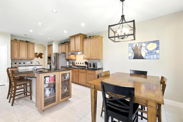 3111 Secret Forest Lane, Missouri City, TX 77459