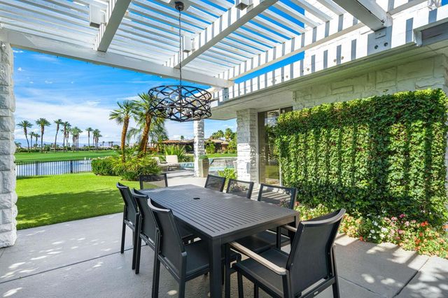 50 Fincher Way, Rancho Mirage, CA 92270