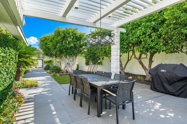 50 Fincher Way, Rancho Mirage, CA 92270