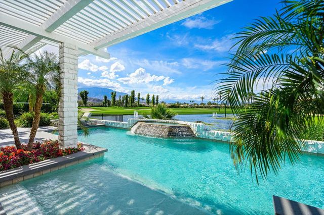 50 Fincher Way, Rancho Mirage, CA 92270