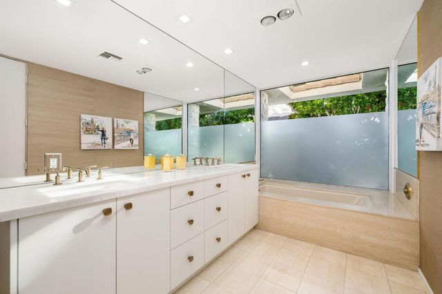 50 Fincher Way, Rancho Mirage, CA 92270