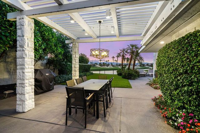 50 Fincher Way, Rancho Mirage, CA 92270