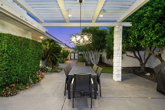 50 Fincher Way, Rancho Mirage, CA 92270