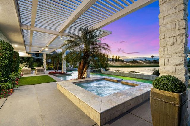 50 Fincher Way, Rancho Mirage, CA 92270