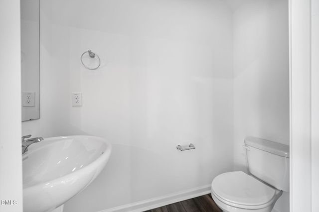 2302 Oakwood Meadows Court, Raleigh, NC 27604