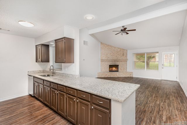 4902 Brookhead, Schertz, TX 78108