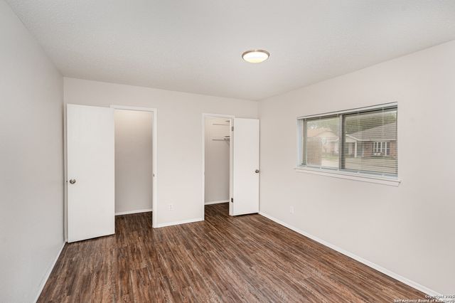 4902 Brookhead, Schertz, TX 78108