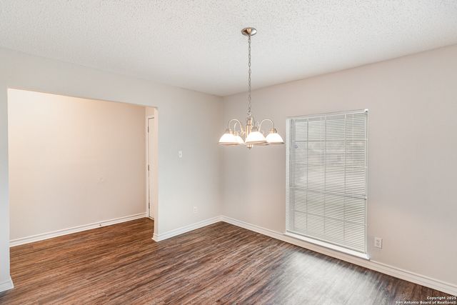 4902 Brookhead, Schertz, TX 78108