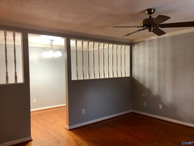 337 Chateau Drive, Huntsville, AL 35801