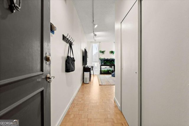 3060 Pharr Court 313, Atlanta, GA 30305