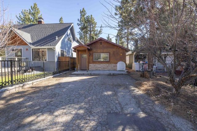 132 Angeles Boulevard, Big Bear, CA 92314