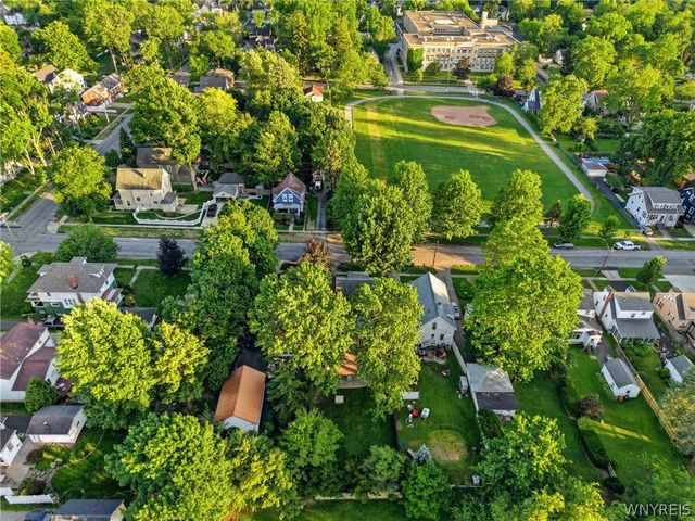 179 Maple Avenue, Hamburg, NY 14075