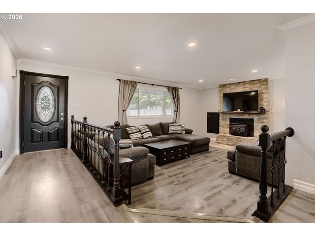 21832 Sw SCHOLLS SHERWOOD Rd, Sherwood, OR 97140
