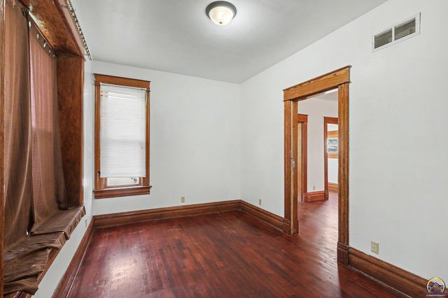 1500 SW Tyler ST, Topeka, KS 66612