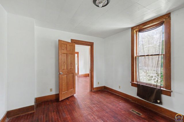 1500 SW Tyler ST, Topeka, KS 66612