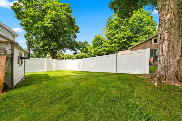 3 Stanwood Avenue, Plaistow, NH 03865