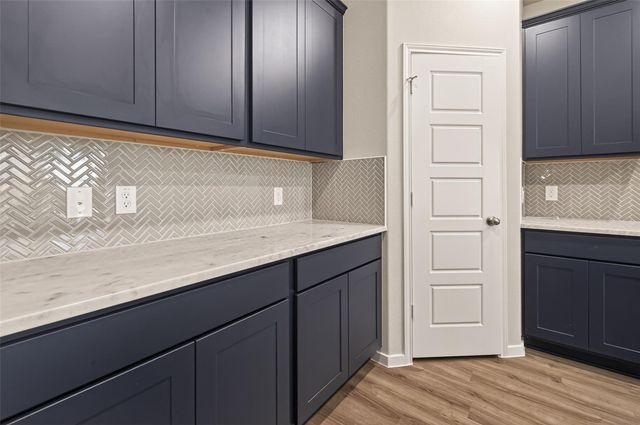 2220 Manila Lane, Texas City, TX 77568