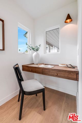 5546 Marburn Avenue, Los Angeles, CA 90043