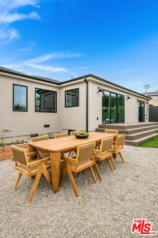 5546 Marburn Avenue, Los Angeles, CA 90043