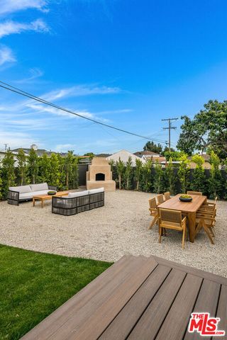 5546 Marburn Avenue, Los Angeles, CA 90043