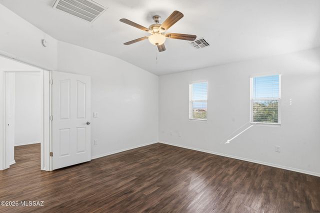 562 W Paseo Celestial, Sahuarita, AZ 85629