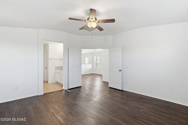 562 W Paseo Celestial, Sahuarita, AZ 85629