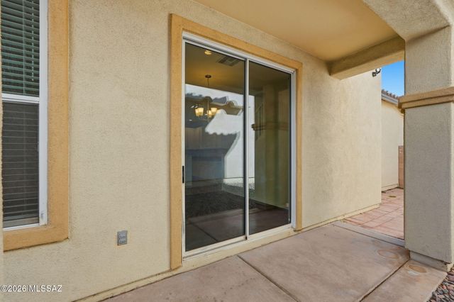 562 W Paseo Celestial, Sahuarita, AZ 85629