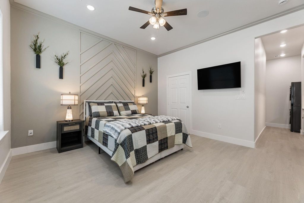 3516 Noah Street B, Houston, TX 77021