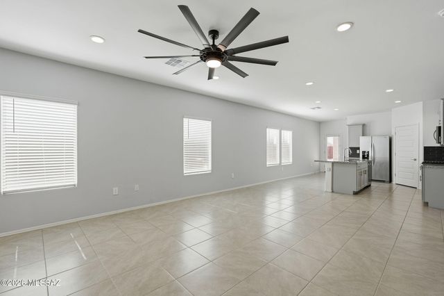 12201 E Ava Lynn Drive, Vail, AZ 85641