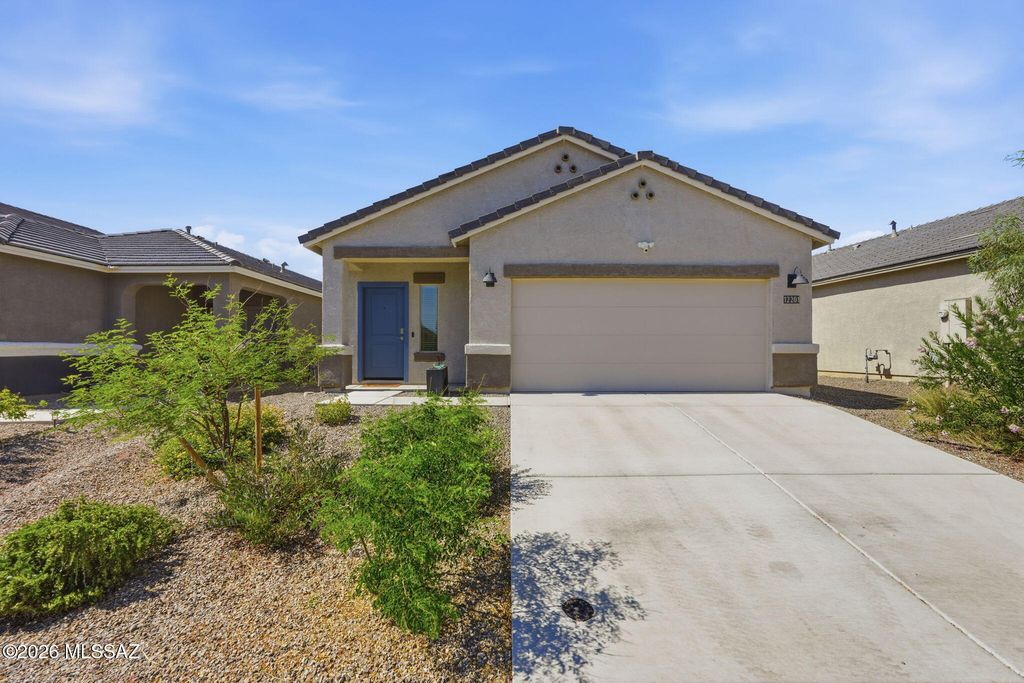 12201 E Ava Lynn Drive, Vail, AZ 85641