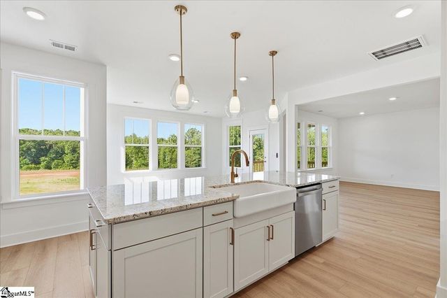 626 Winstone Trail, Woodruff, SC 29388