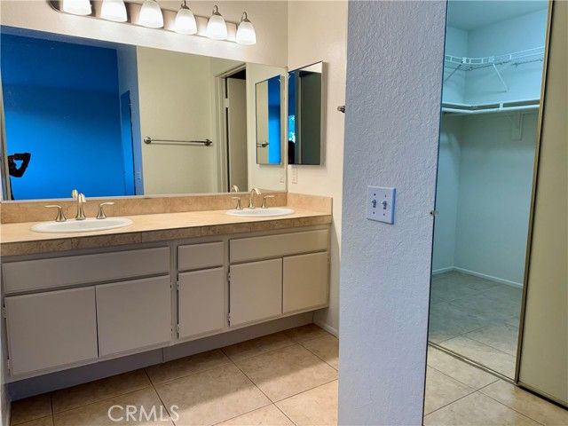 4 New Haven 1, Irvine, CA 92620