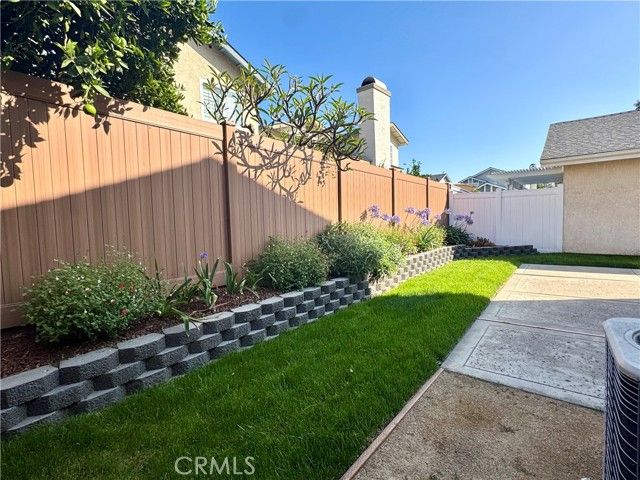 4 New Haven 1, Irvine, CA 92620