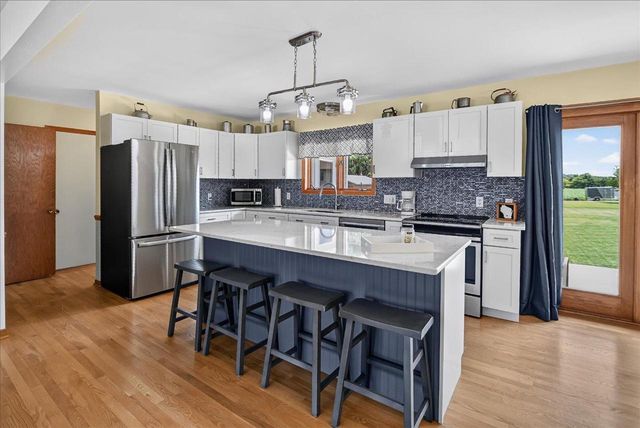 1523 East Street, Black Earth, WI 53515