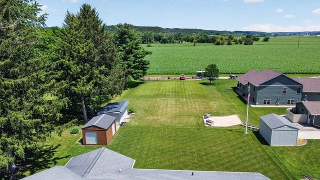 1523 East Street, Black Earth, WI 53515