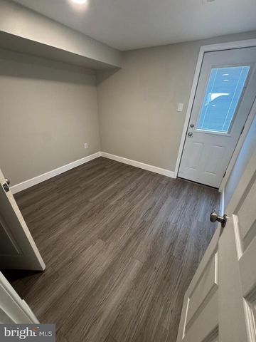 562B HULMEVILLE AVE, Penndel, PA 19047