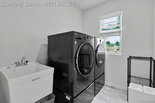 14502 Laurelwood Drive, Belleville, MI 48111